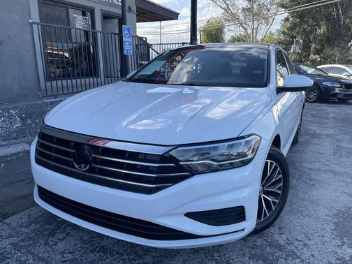 Pure White 2019 Volkswagen Jetta 1.4T SE