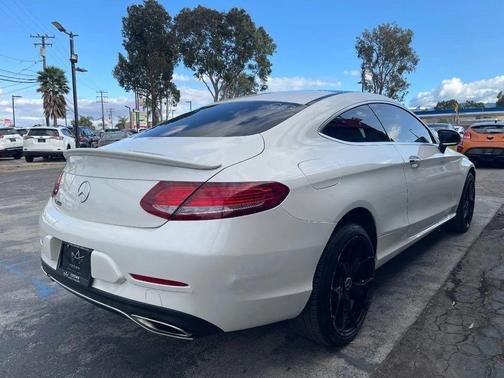 designo Diamond White Metallic 2017 Mercedes-Benz C-Class Coupe