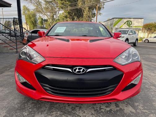 2013 Hyundai Genesis Coupe 3.8 Track