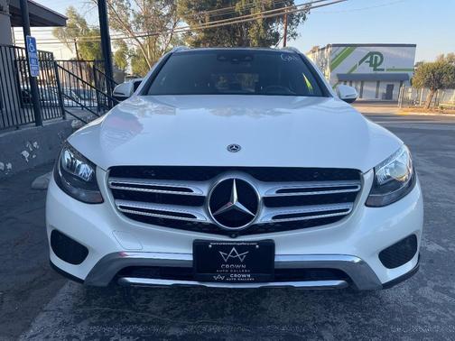 2018 Mercedes-Benz GLC 300 Base