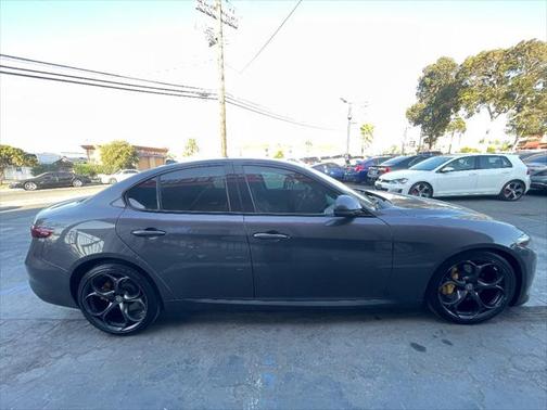 2018 Alfa Romeo Giulia Ti Sport
