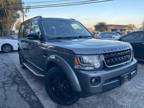 2016 Land Rover LR4 Base