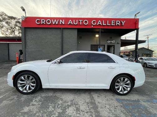 2018 Chrysler 300 Limited