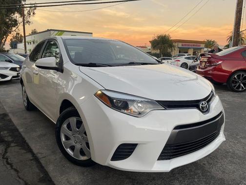 2016 Toyota Corolla LE