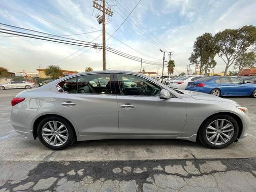 2014 INFINITI Q50 Premium