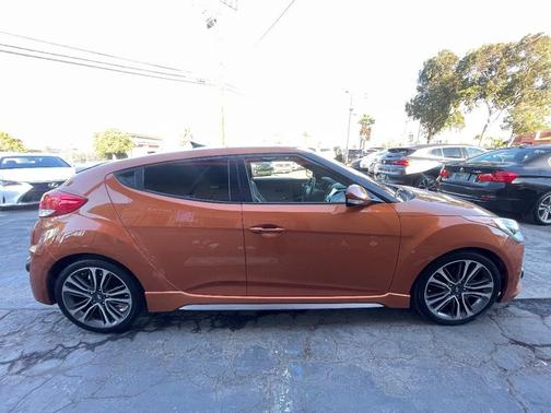 2016 Hyundai Veloster Turbo