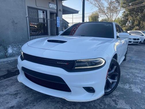 White Knuckle Clearcoat 2019 Dodge Charger R/T