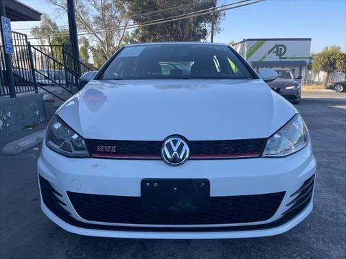 2016 Volkswagen Golf GTI 2.0T S 4-Door