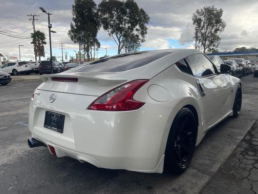 2015 Nissan 370Z Sport