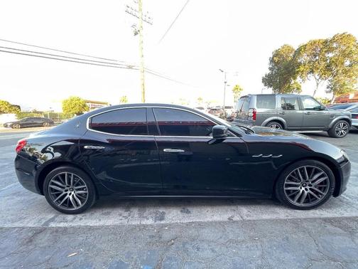 2015 Maserati Ghibli Base