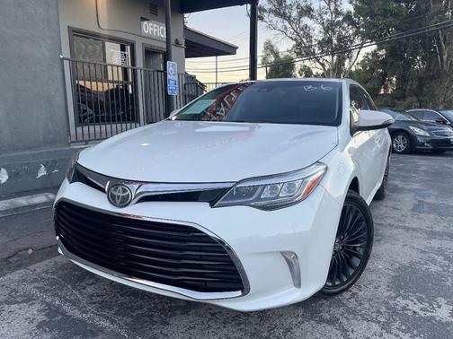 2017 Toyota Avalon Touring