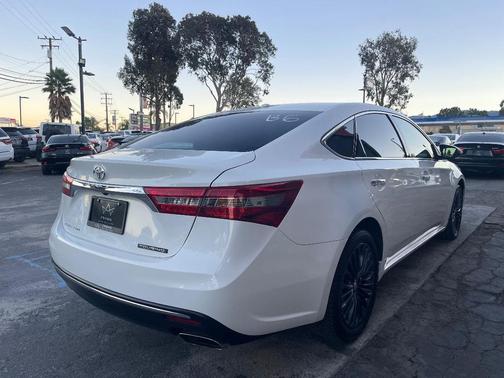 2017 Toyota Avalon Touring