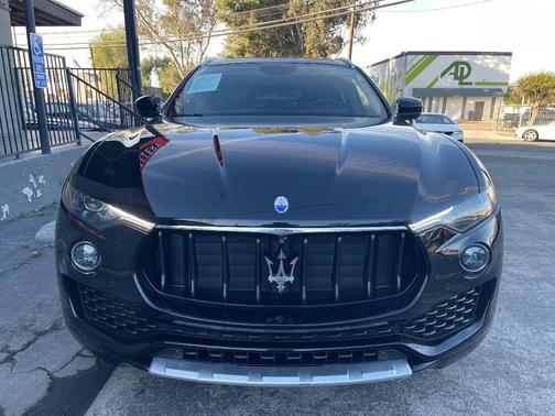 2017 Maserati Levante Base