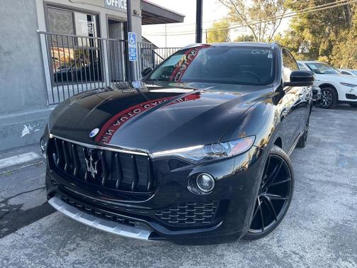 2017 Maserati Levante Base