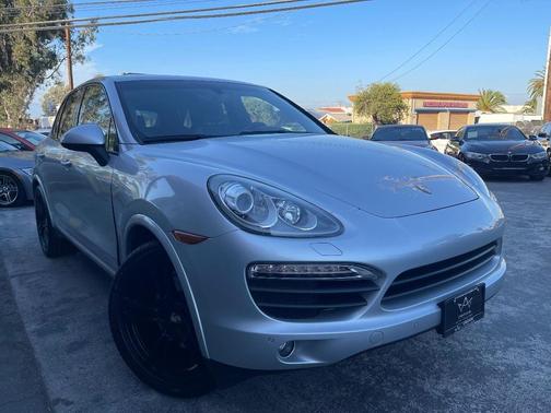 2013 Porsche Cayenne S