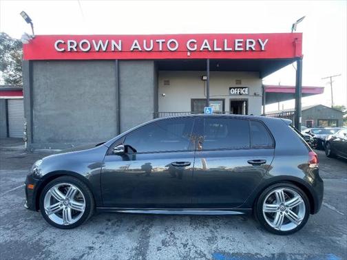 2012 Volkswagen Golf R 4-Door w/DCC & Navigation