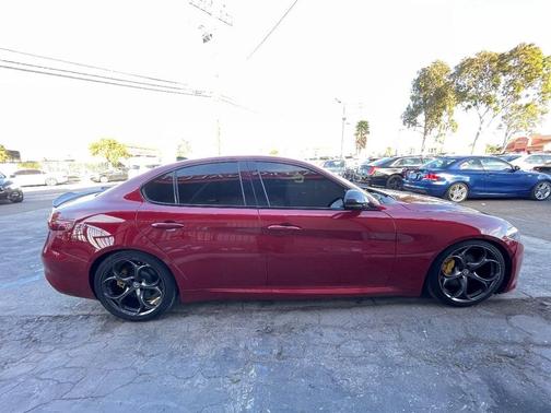 2018 Alfa Romeo Giulia Ti Sport