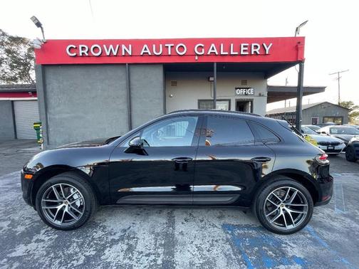 2022 Porsche Macan