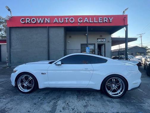 2017 Ford Mustang GT Premium