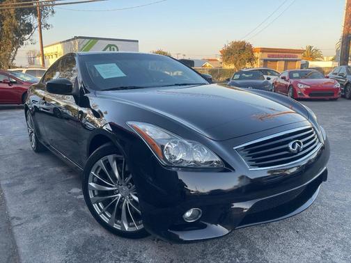 Black Obsidian 2013 INFINITI G37 Sport