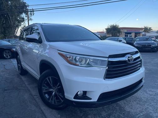 2016 Toyota Highlander XLE