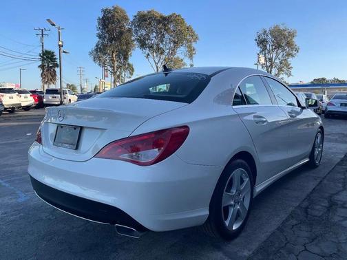 Cirrus White 2016 Mercedes-Benz CLA-Class Base