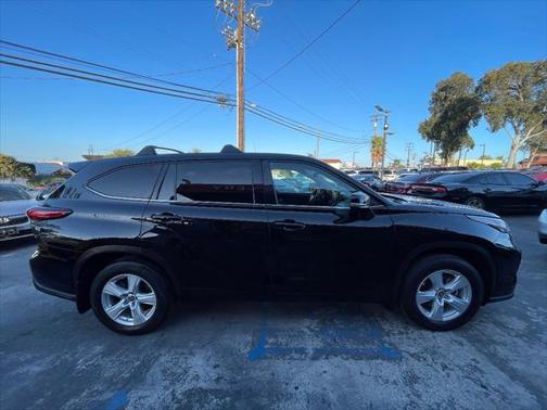 2021 Toyota Highlander L