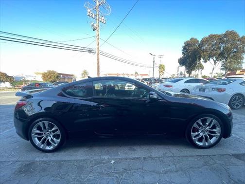 2013 Hyundai Genesis Coupe 3.8 Track