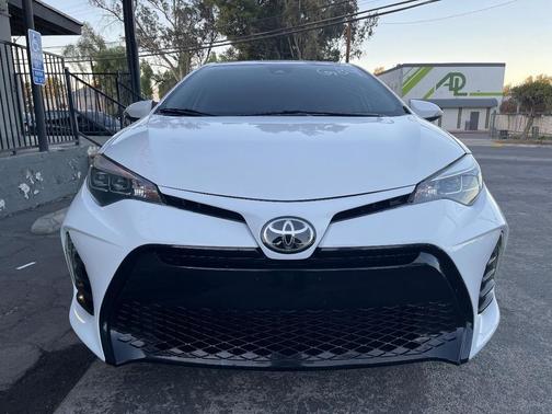 2018 Toyota Corolla SE