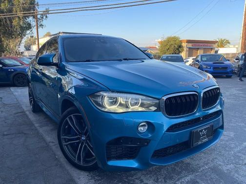 2015 BMW X6 M 