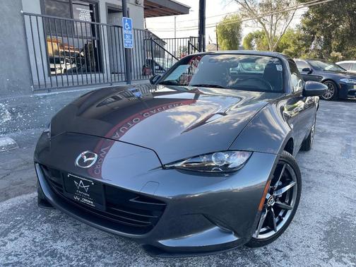 Blue Reflex Mica 2017 Mazda MX-5 Miata RF Grand Touring