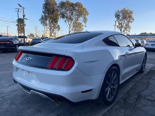 2015 Ford Mustang GT Premium