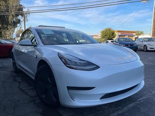 2020 Tesla Model 3 Standard Range Plus