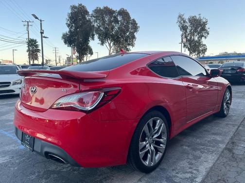 2013 Hyundai Genesis Coupe 3.8 R-Spec