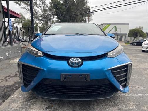 2018 Toyota Mirai Base
