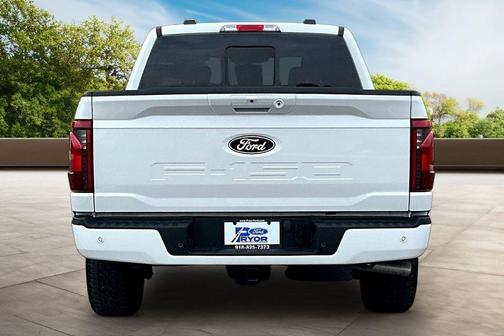Oxford White 2025 Ford F-150 XLT