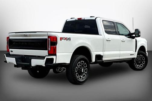 2025 Ford F-350 Platinum