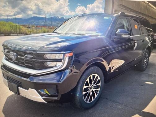 Black Metallic 2025 Ford Expedition Max Platinum