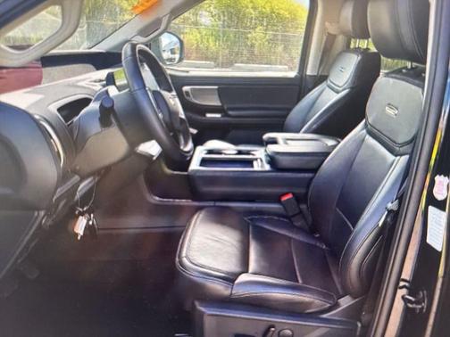 Black Metallic 2025 Ford Expedition Max Platinum