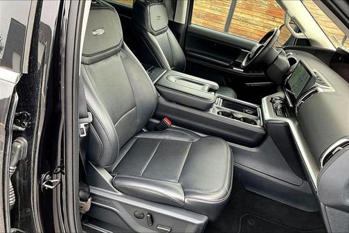 Black Metallic 2025 Ford Expedition Max Platinum
