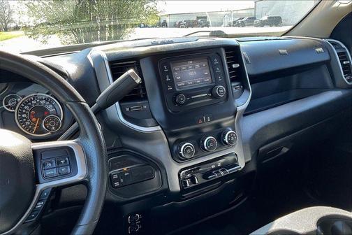 Bright White Clearcoat 2019 RAM 3500 Big Horn