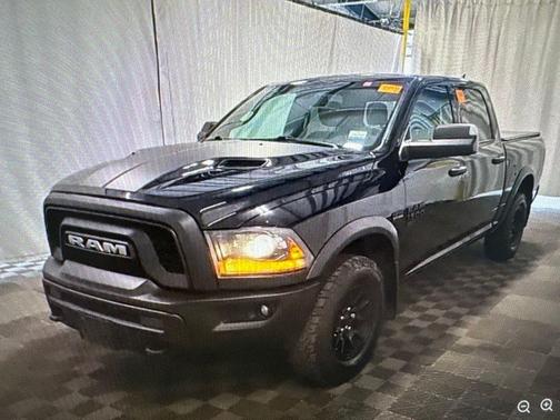 Diamond Black 2021 RAM 1500 Classic SLT