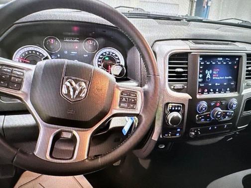 Diamond Black 2021 RAM 1500 Classic SLT