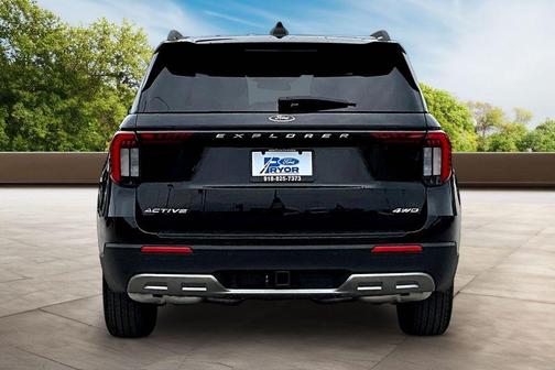 Agate Black Metallic 2026 Ford Explorer Active