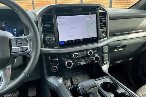 Oxford White 2025 Ford F-150 XLT