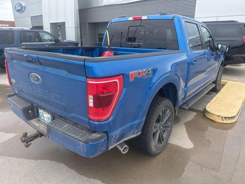 Velocity Blue Metallic 2021 Ford F-150 XLT