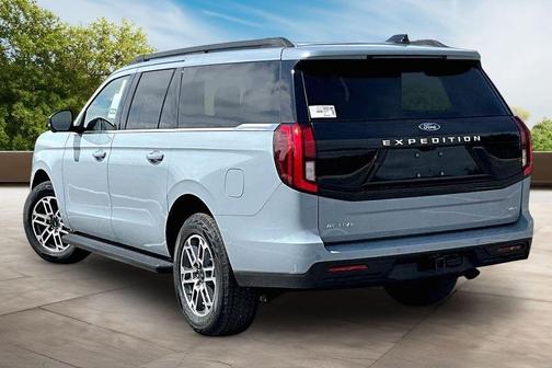 Glacier Gray Metallic 2026 Ford Expedition Max Active