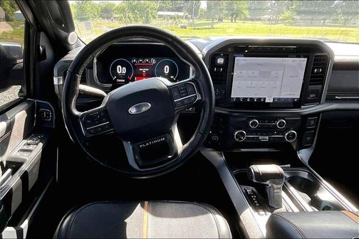 Black Metallic 2022 Ford F-150 Platinum