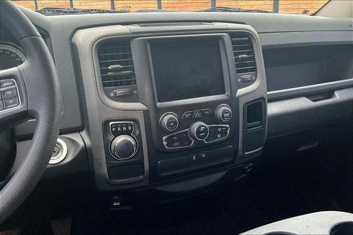 Bright White Clearcoat 2019 RAM 1500 Classic Express