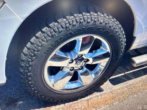 Bright White Clearcoat 2019 RAM 1500 Classic Express